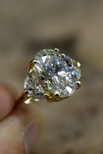 Ovaluna 8.42 Carat Lab grown diamonds 18k yellow gold