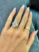 OvaLuna 11.07 Carat Lab grown Diamond Ring 18k Yellow Gold