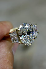 8 carat Oval Trapezoid Lab grown Diamond Ring Yellow Gold