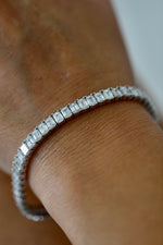 The Emerald Line | 15.58 Carat D/VVS2 Emerald Cut Lab Grown Diamond Tennis Bracelet | 14K White Gold