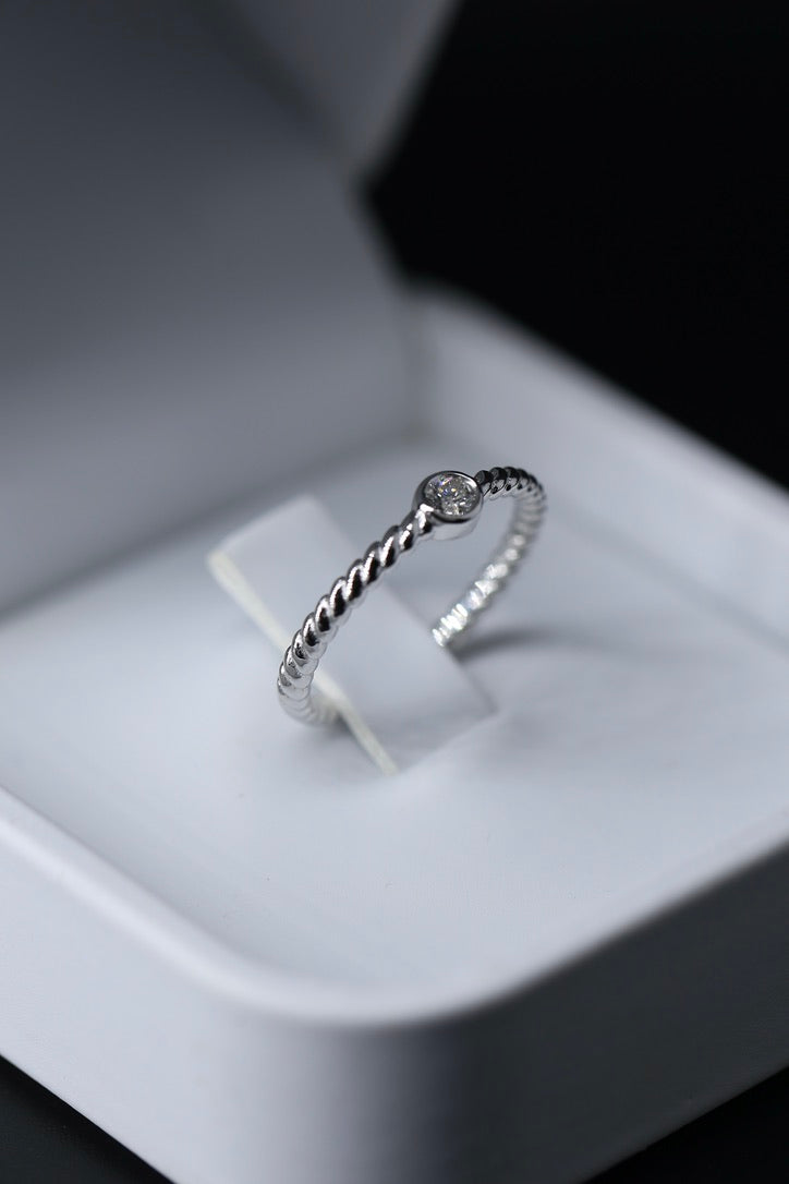 Wave 0.25 Carat Lab Grown Diamond dainty ring white gold