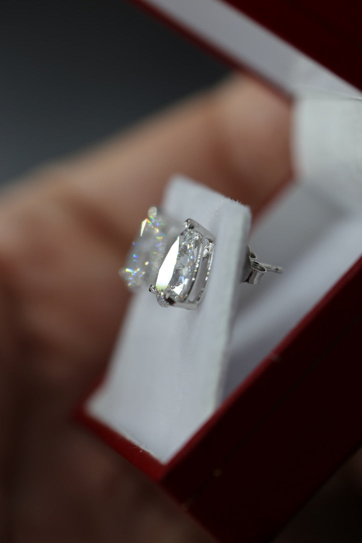 Pear Brilliant Diamond Stud Earrings – 3 Carat Total Lab Grown CVD | D–F VVS–VS2 | 14K White Gold