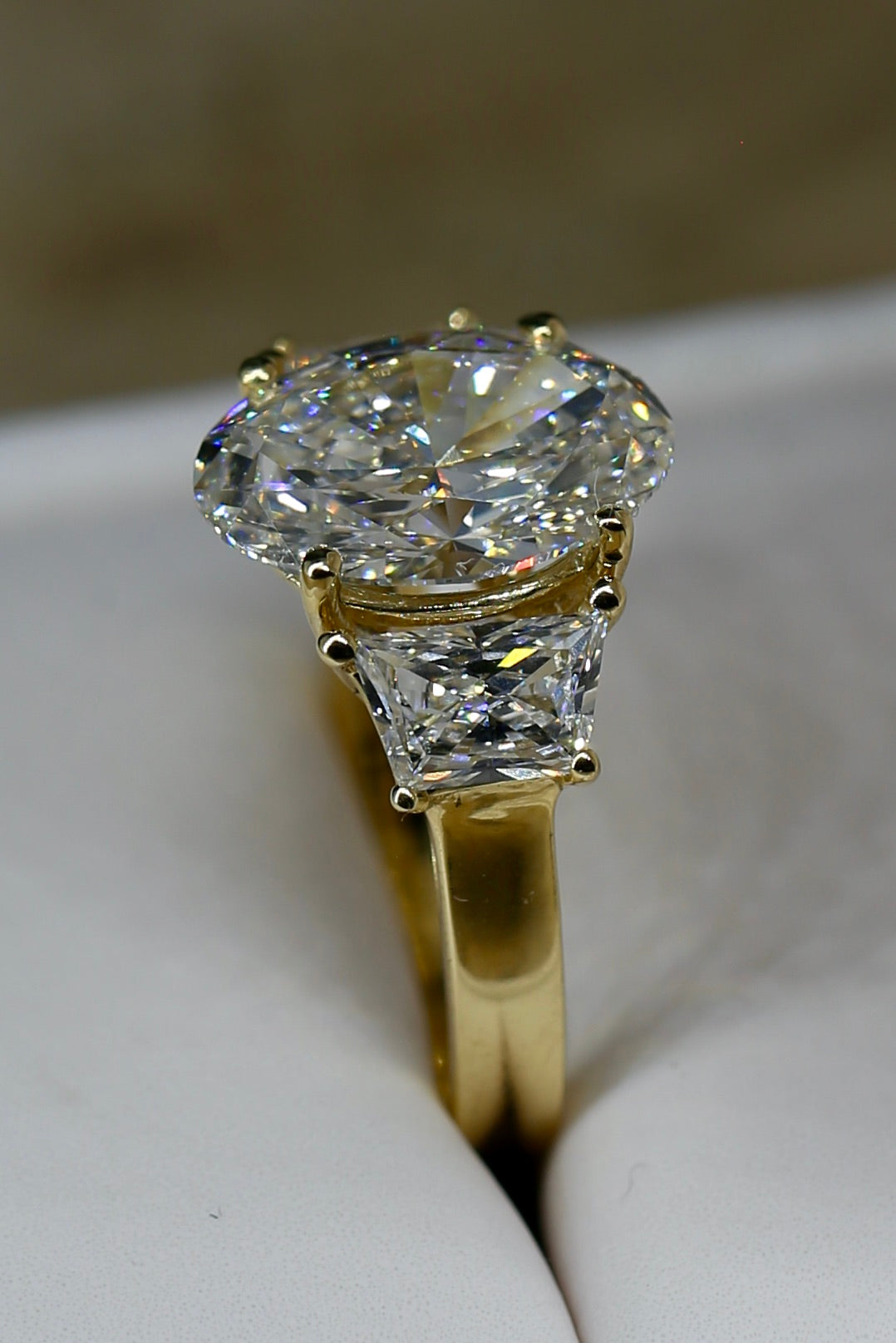 8 carat Oval Trapezoid Lab grown Diamond Ring Yellow Gold