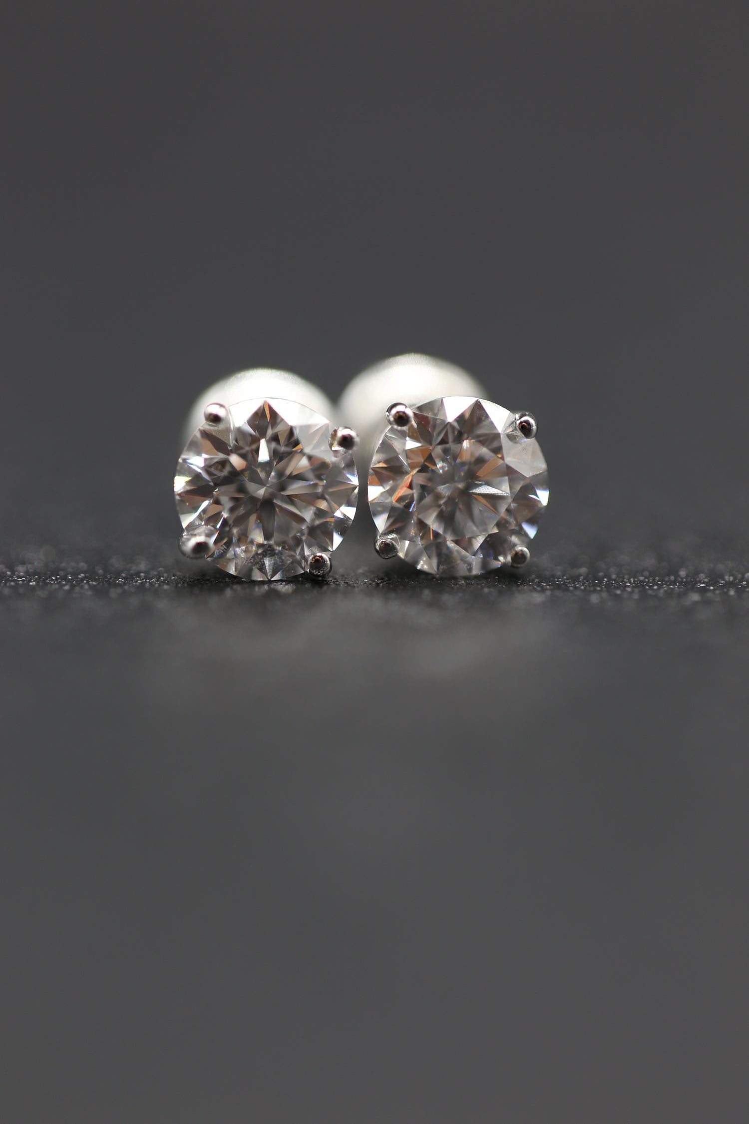 4 carat lab grown diamond white gold earrings Studs certified